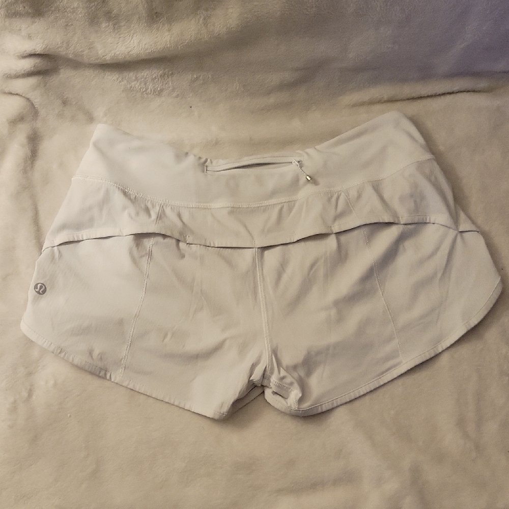 Lululemon Shorts Size 6. Gym, Exercise, Jogging, Yoga
